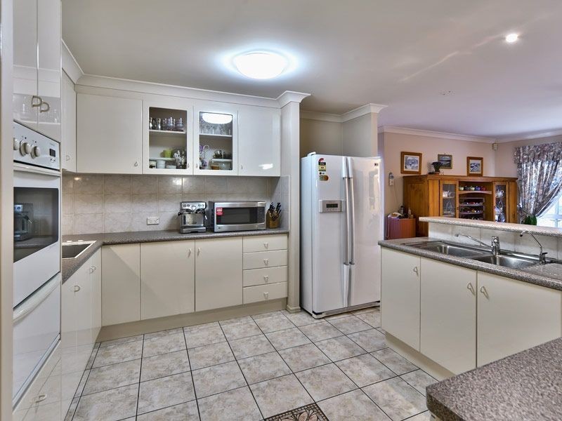 3 Lange Ct, Aspley QLD 4034
