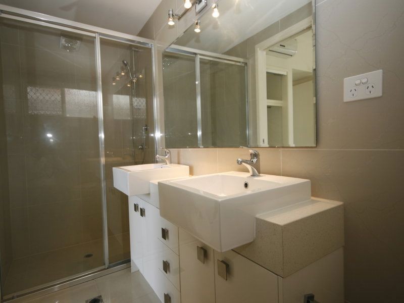 2/15 Donkin Street, Nundah QLD 4012