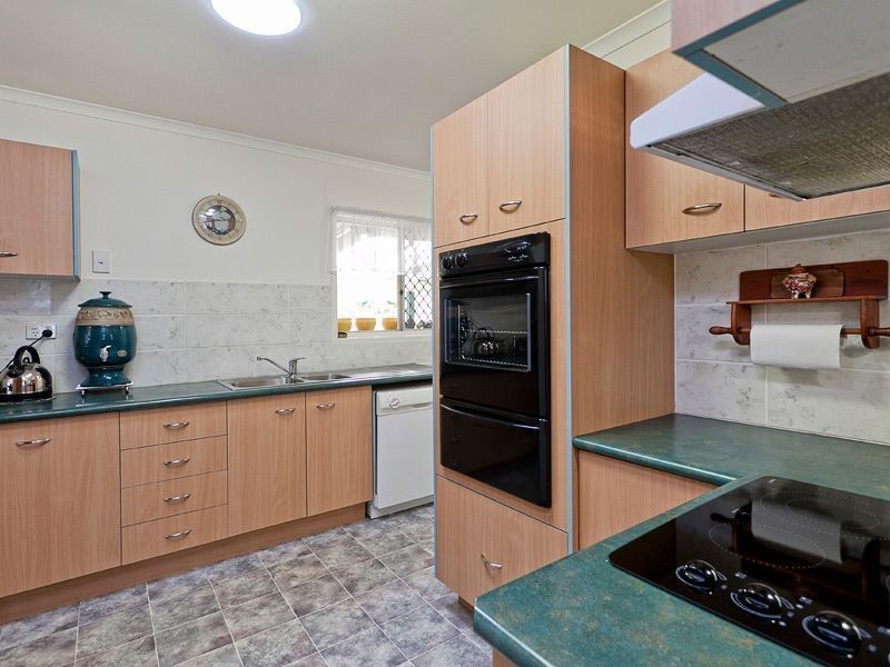 15 McCubbins Street, Everton Park QLD 4053