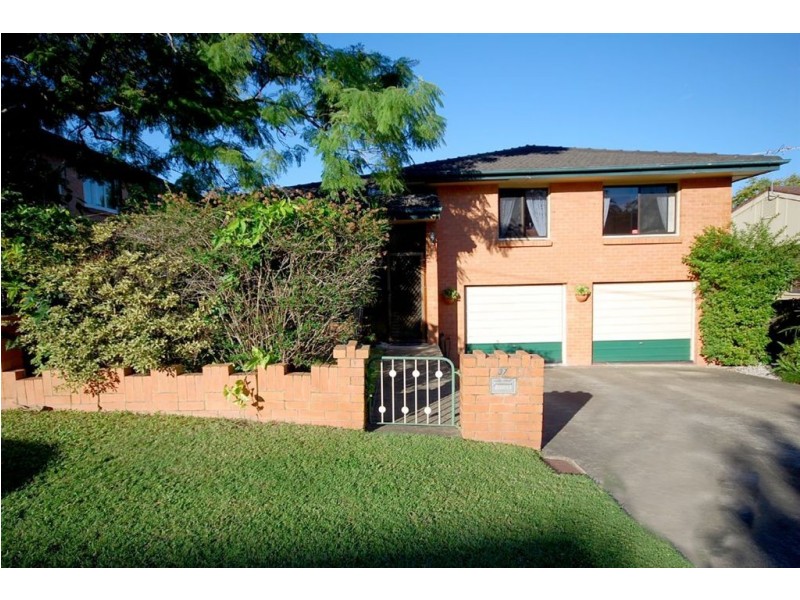 37 Montclair St, Aspley QLD 4034