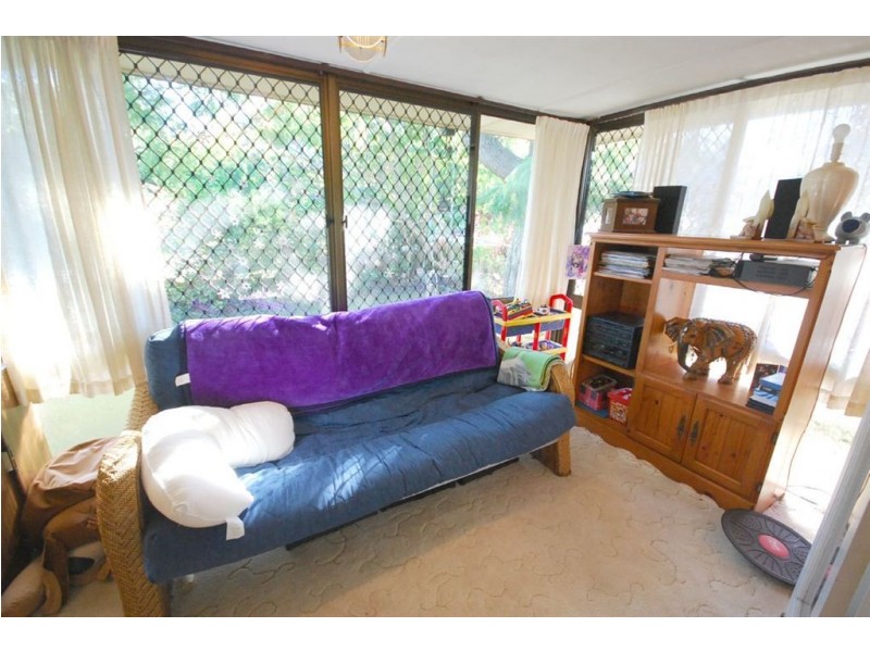 37 Montclair St, Aspley QLD 4034