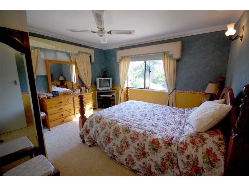 37 Montclair St, Aspley QLD 4034