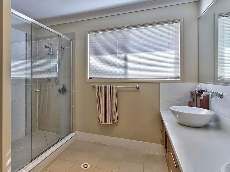 67 Caribou Cr, Fitzgibbon QLD 4018