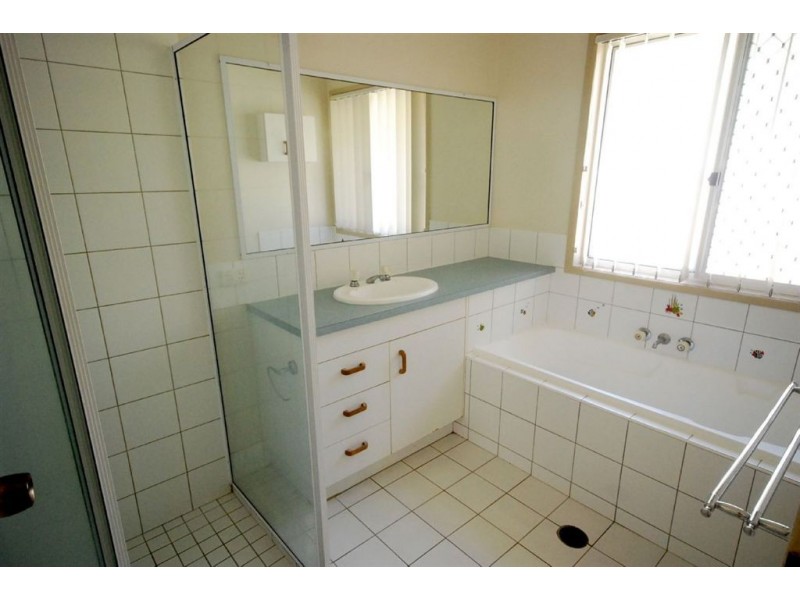 41 Frederick st, Albany Creek QLD 4035