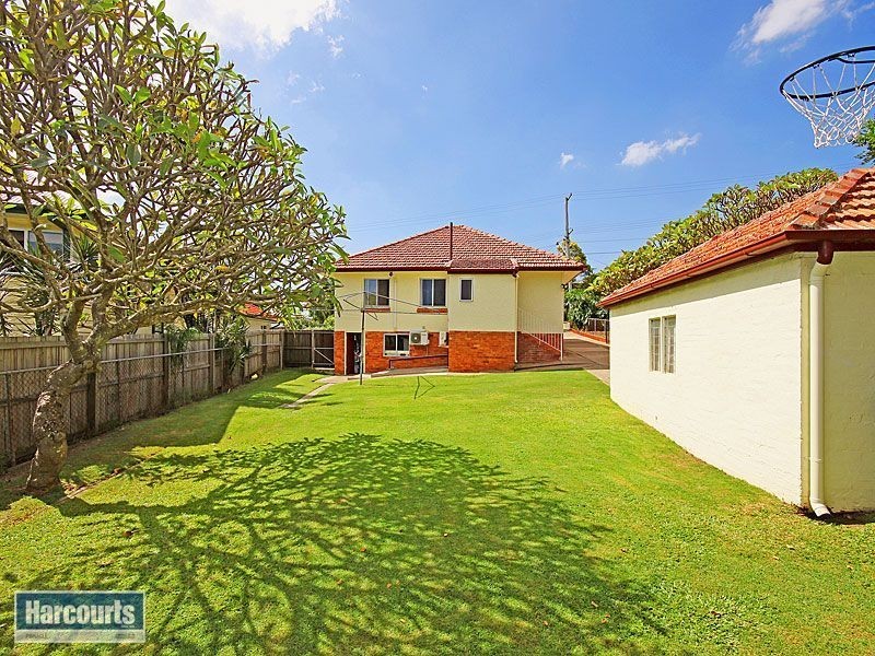 134 Hamilton Road, Wavell Heights QLD 4012