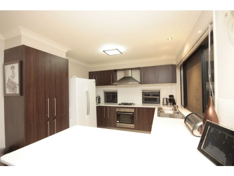 62 Caribou Cr, Fitzgibbon QLD 4018