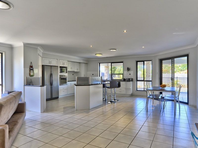 11 Grandis Court, Cashmere QLD 4500