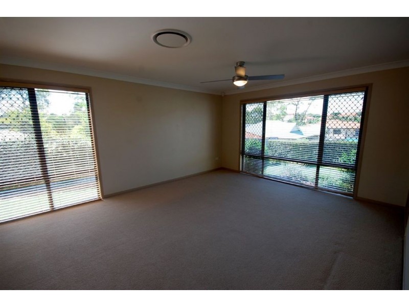 10 Burlinson Close, Mcdowall QLD 4053