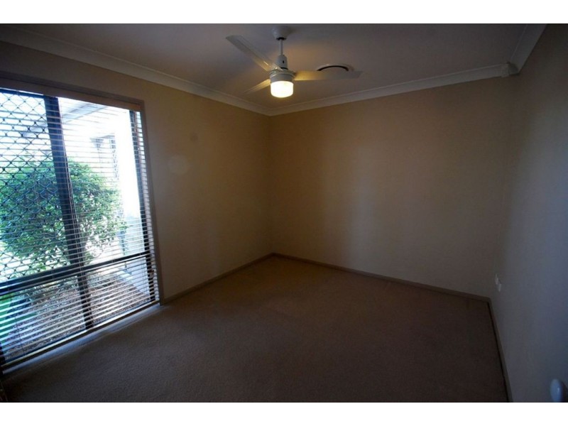 10 Burlinson Close, Mcdowall QLD 4053