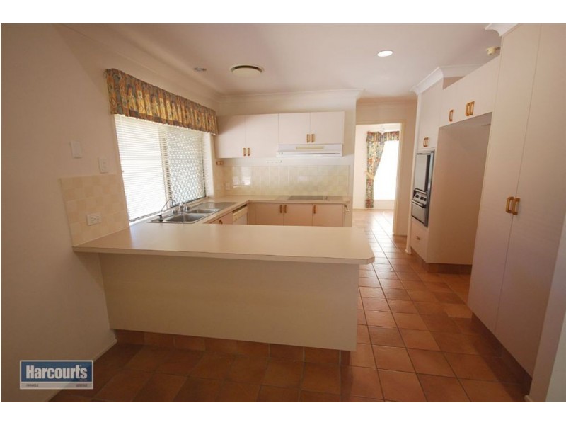 16 The Boulevard, Albany Creek QLD 4035