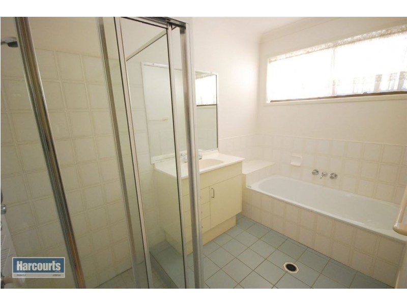 16 The Boulevard, Albany Creek QLD 4035