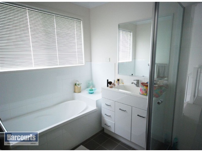 1/3 Slater Ave, Lawnton QLD 4501