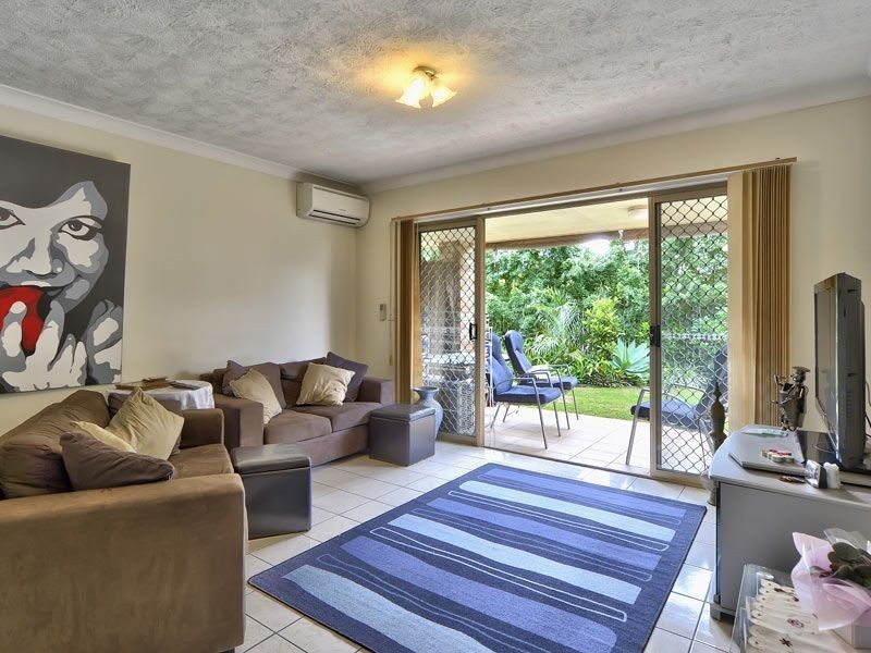 2/18 Pilba Street, Chermside QLD 4032