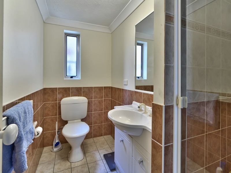 2/18 Pilba Street, Chermside QLD 4032