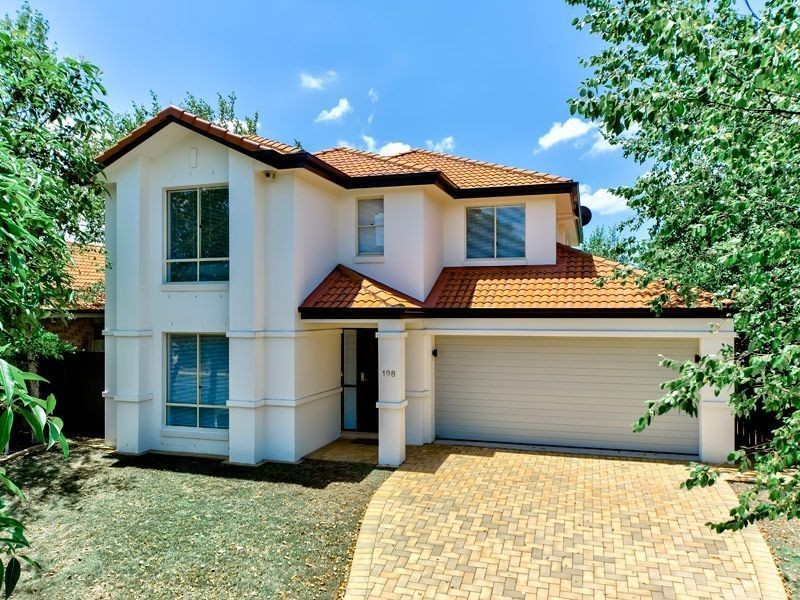 198 Saturn Crescent, Bridgeman Downs QLD 4035