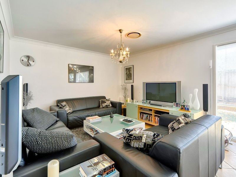 198 Saturn Crescent, Bridgeman Downs QLD 4035