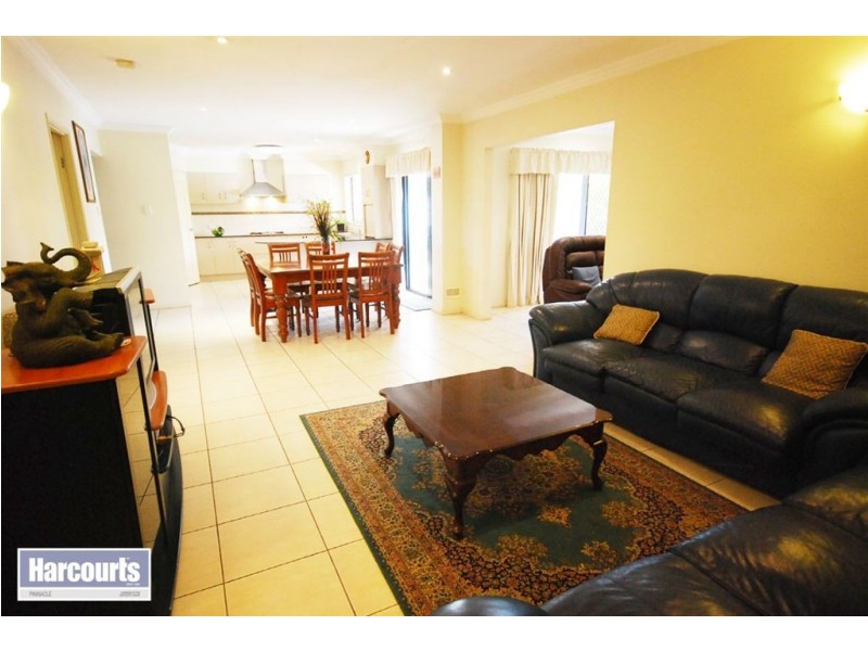 75 Casuarina Street, Bridgeman Downs QLD 4035