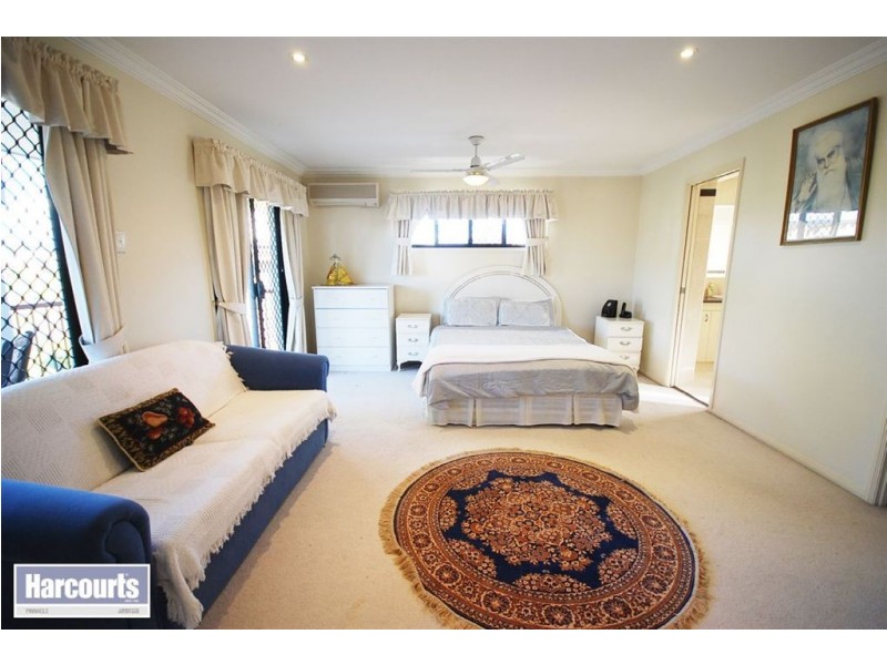 75 Casuarina Street, Bridgeman Downs QLD 4035