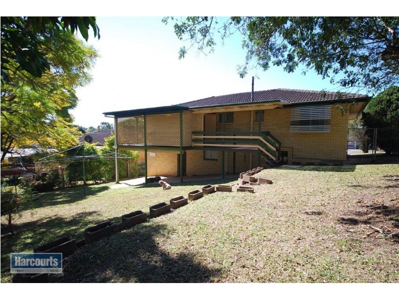 10 Withers St, Everton Park QLD 4053