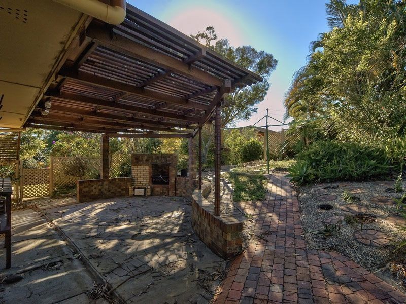 7 Euratha Street, Stafford Heights QLD 4053