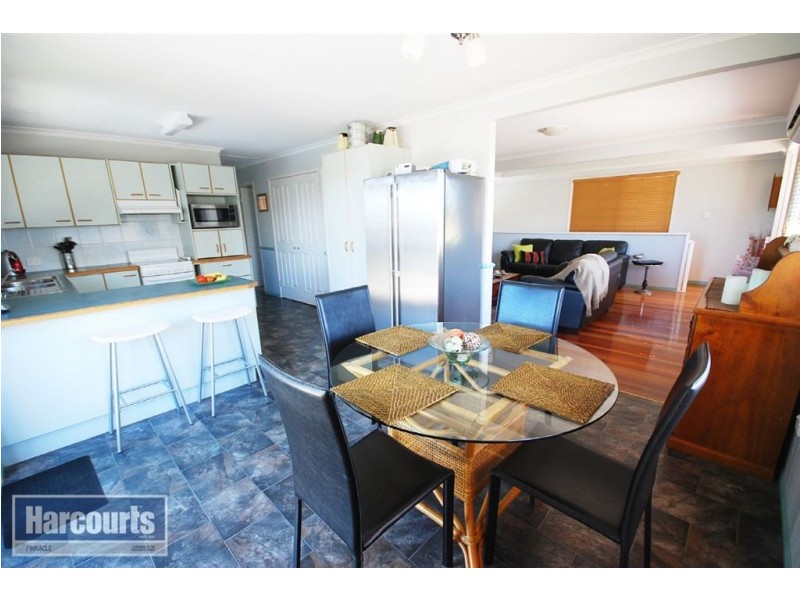 14 Jilloong Street, Strathpine QLD 4500