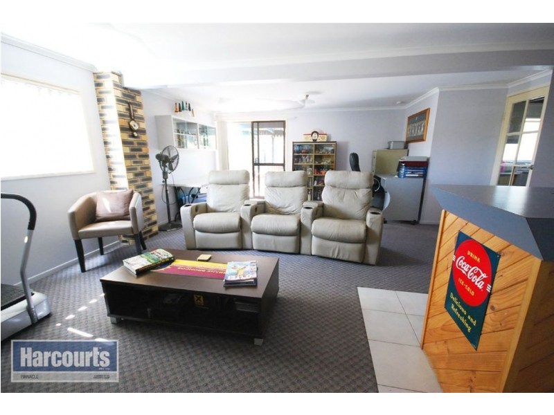 14 Jilloong Street, Strathpine QLD 4500