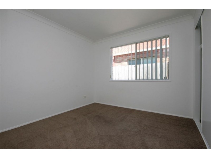 16 Grevillea Pl, Bridgeman Downs QLD 4035