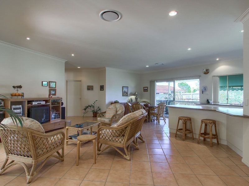 7 Augusta Ct, Albany Creek QLD 4035