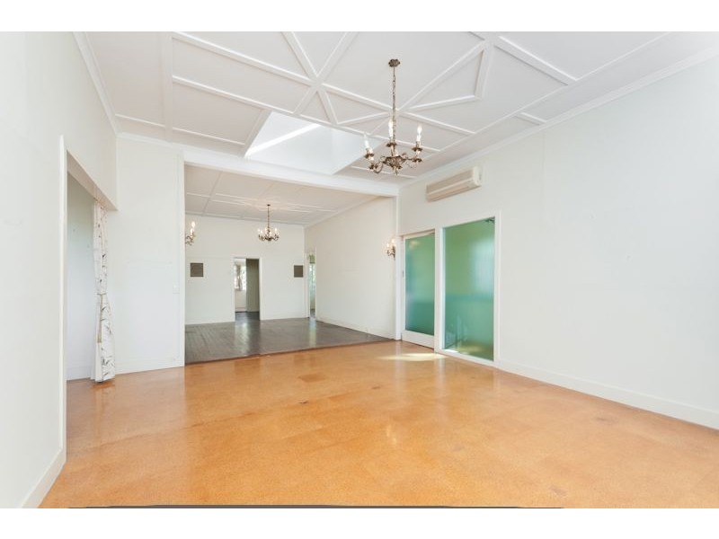 16 Centre Street, Aspley QLD 4034