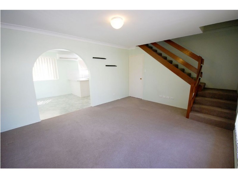 1/16 Jilloong St, Strathpine QLD 4500