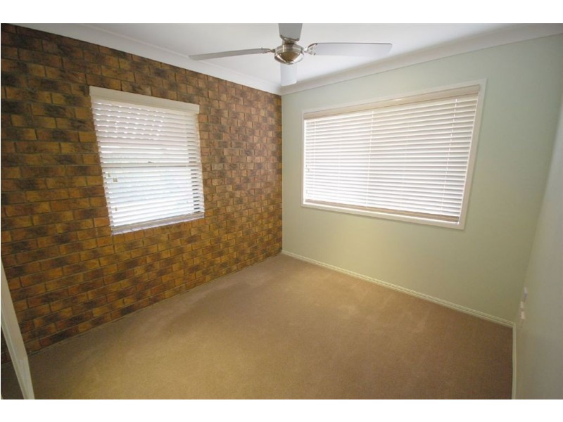 1/16 Jilloong St, Strathpine QLD 4500