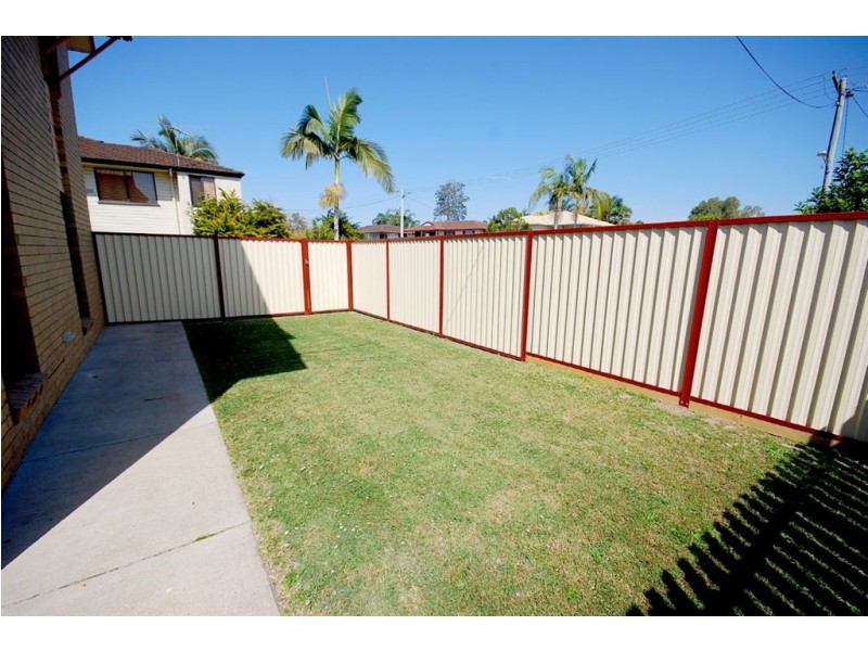 1/16 Jilloong St, Strathpine QLD 4500