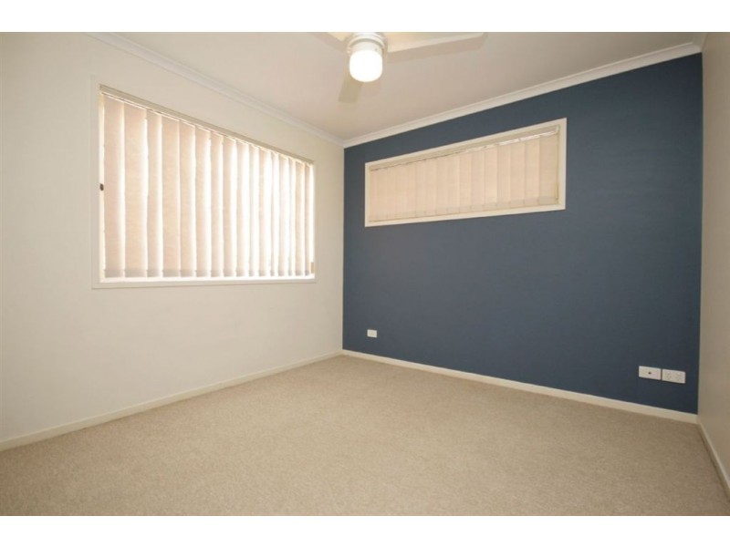 3/6 Desert Willow Way, Fitzgibbon QLD 4018