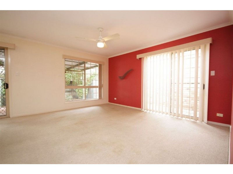 3/6 Desert Willow Way, Fitzgibbon QLD 4018