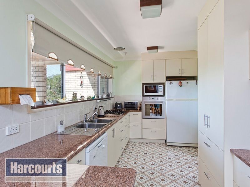 22 Lawrence Road, Chermside West QLD 4032