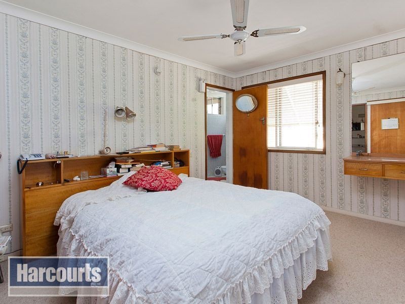 22 Lawrence Road, Chermside West QLD 4032