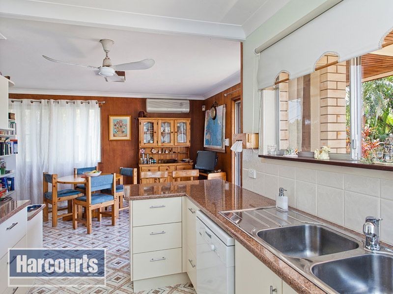 22 Lawrence Road, Chermside West QLD 4032