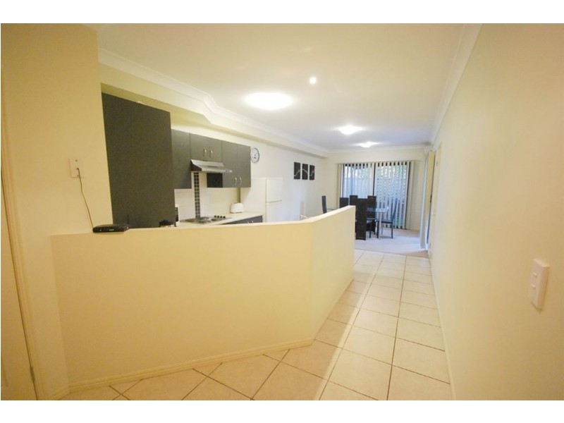 4/18 Rowell St, Zillmere QLD 4034