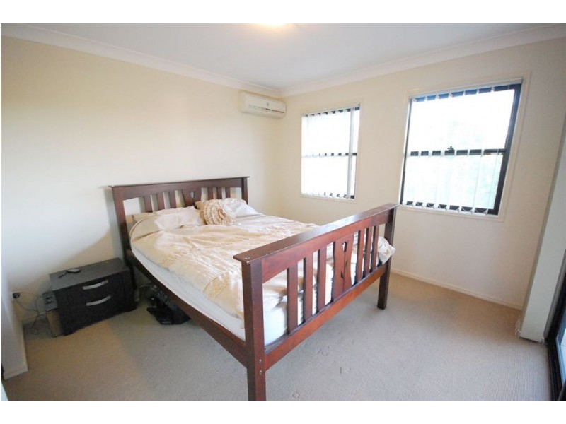 4/18 Rowell St, Zillmere QLD 4034