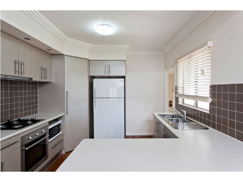 8 Frankit Street, Wavell Heights QLD 4012