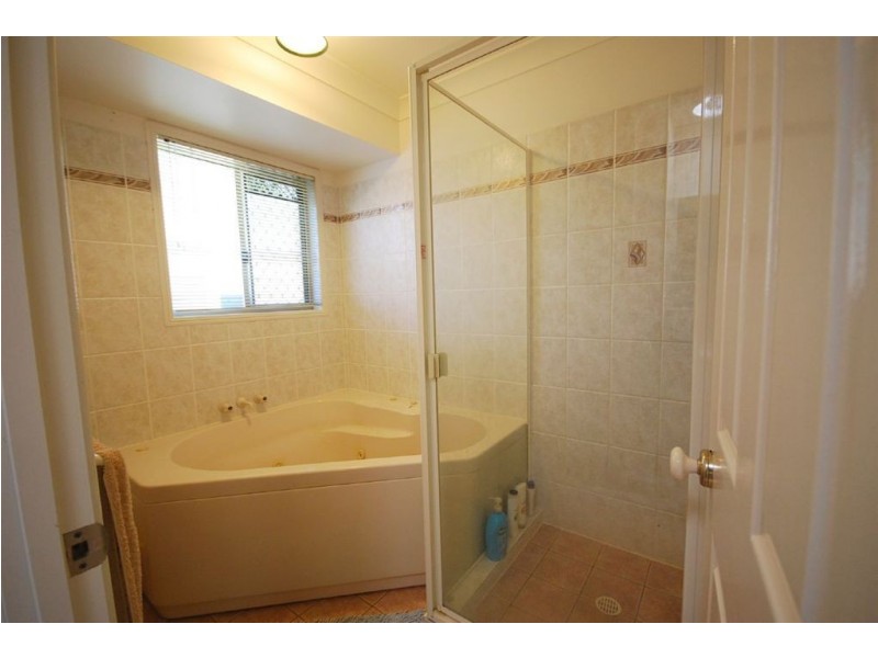 9 Stallone Cct, Mcdowall QLD 4053