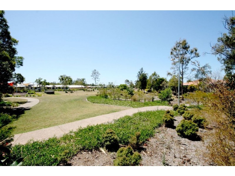 29 Carnarvon Cr, Fitzgibbon QLD 4018