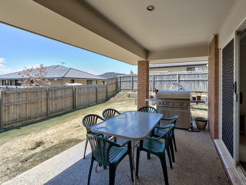 6 Kamala Street, Morayfield QLD 4506