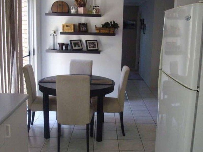 51 Rose Cr, Fitzgibbon QLD 4018