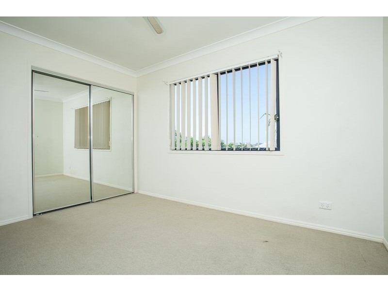 1/34 Silvyn Street, Redcliffe QLD 4020