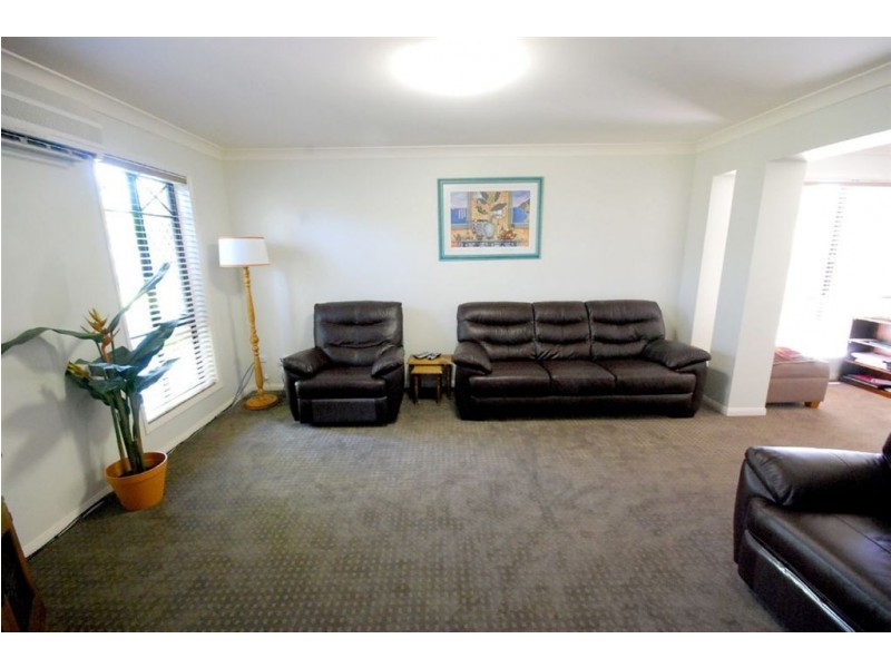 10 Bening Pl, Mcdowall QLD 4053