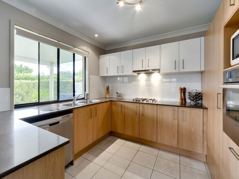 7 Starlight Place, Aspley QLD 4034