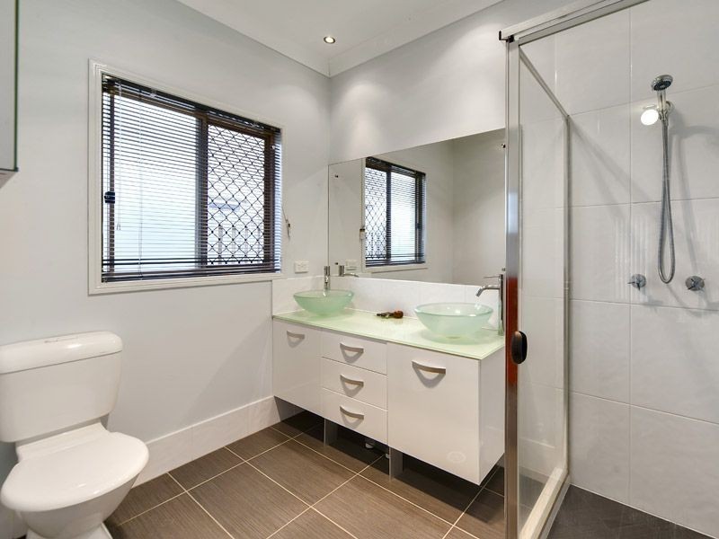 61 Petrie Crescent, Aspley QLD 4034