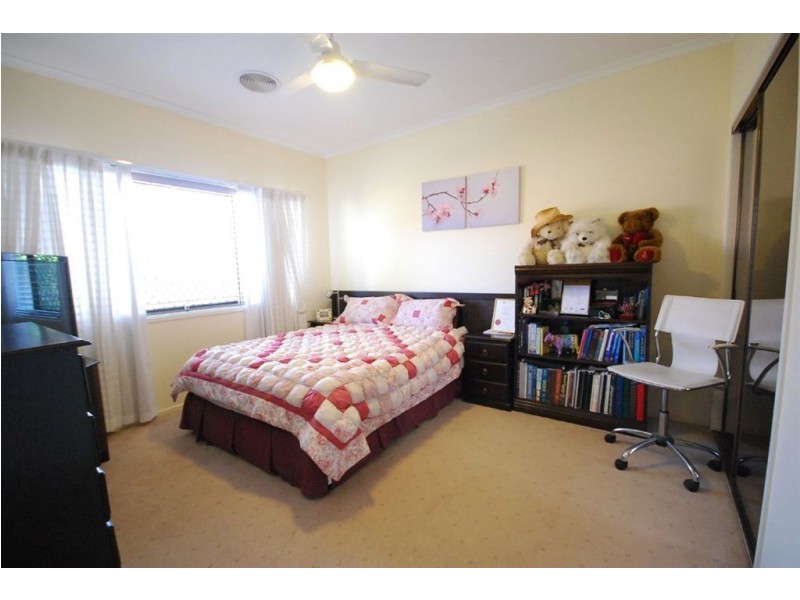 2 Culkin Pl, Mcdowall QLD 4053
