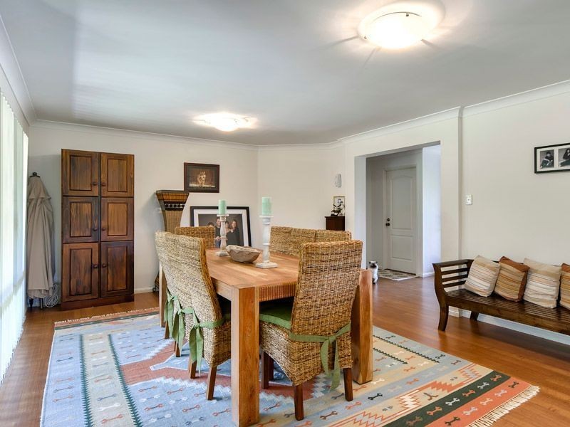 1 Cabarita Crescent, Eatons Hill QLD 4037